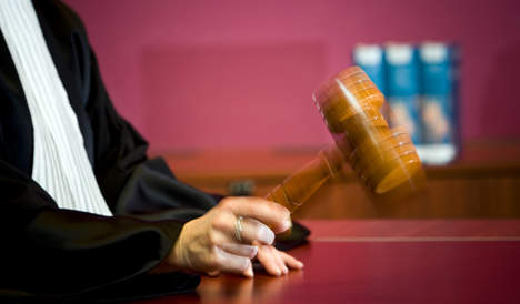 Puber (15) pleegt ontucht met kinderen